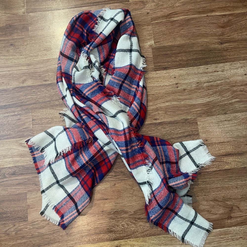Aeropostale Plaid Fringe Scarf – Red & Blue 🧣✨